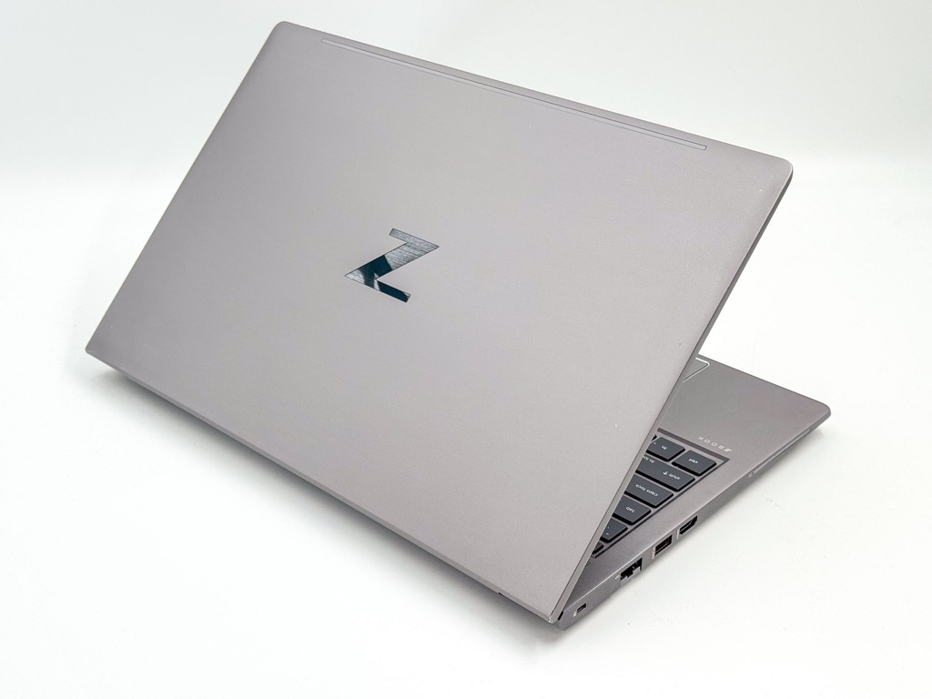 HP ZBook Power 15 G8 i7
